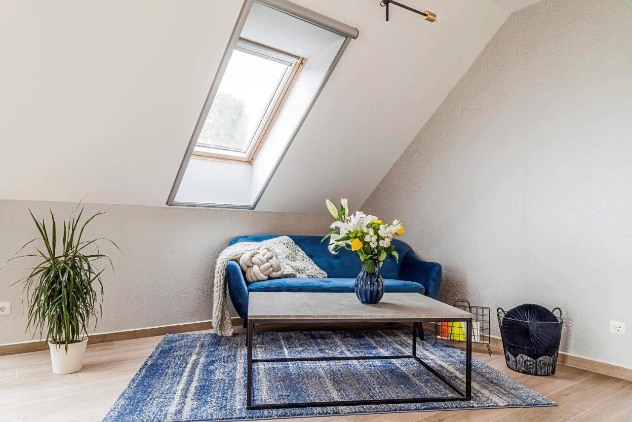 Pilger Apartments Тихани Екстериор снимка