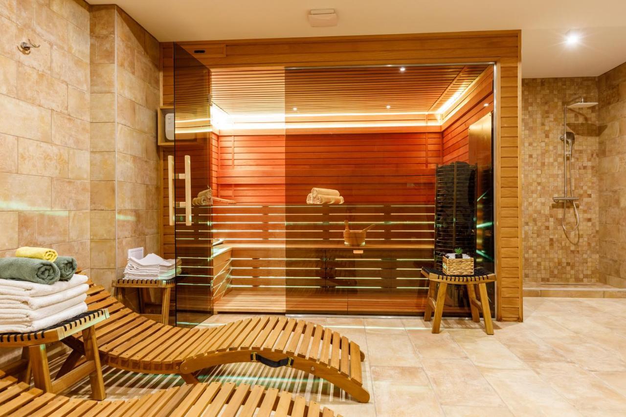 Pilger Apartments Тихани Екстериор снимка